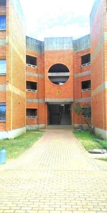 Spacious Zamtel Flat Lusaka Bagian luar foto