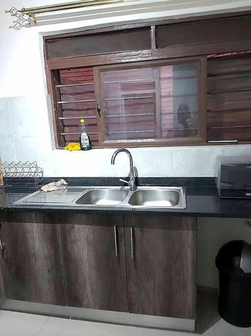 Spacious Zamtel Flat Lusaka Bagian luar foto