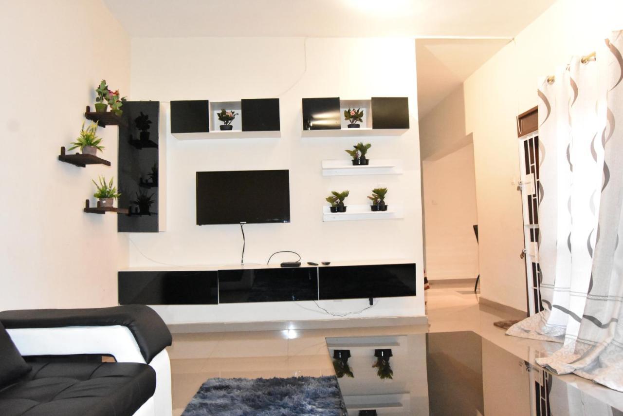 Spacious Zamtel Flat Lusaka Bagian luar foto